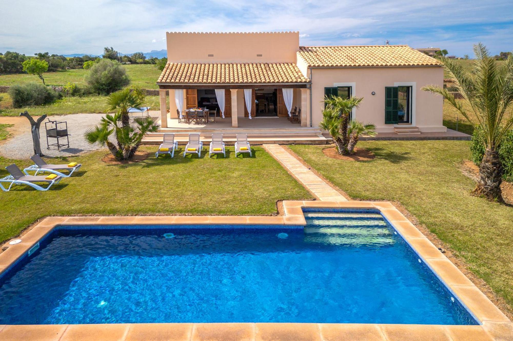 Aina Son Serra By Mallorca Selection *
